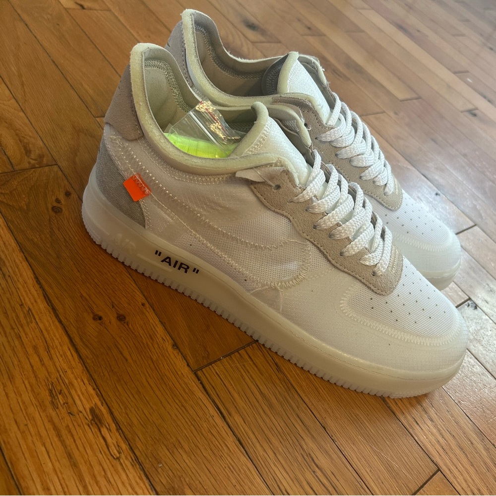 Off White Air Force 1s perfect condition